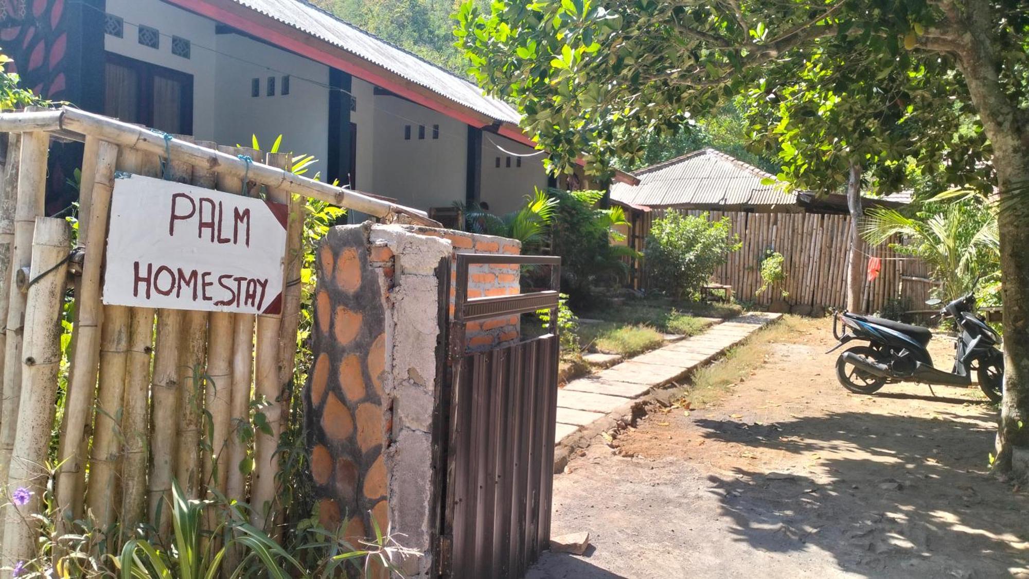 Palm Homestay Kuta Kuta  Exteriér fotografie