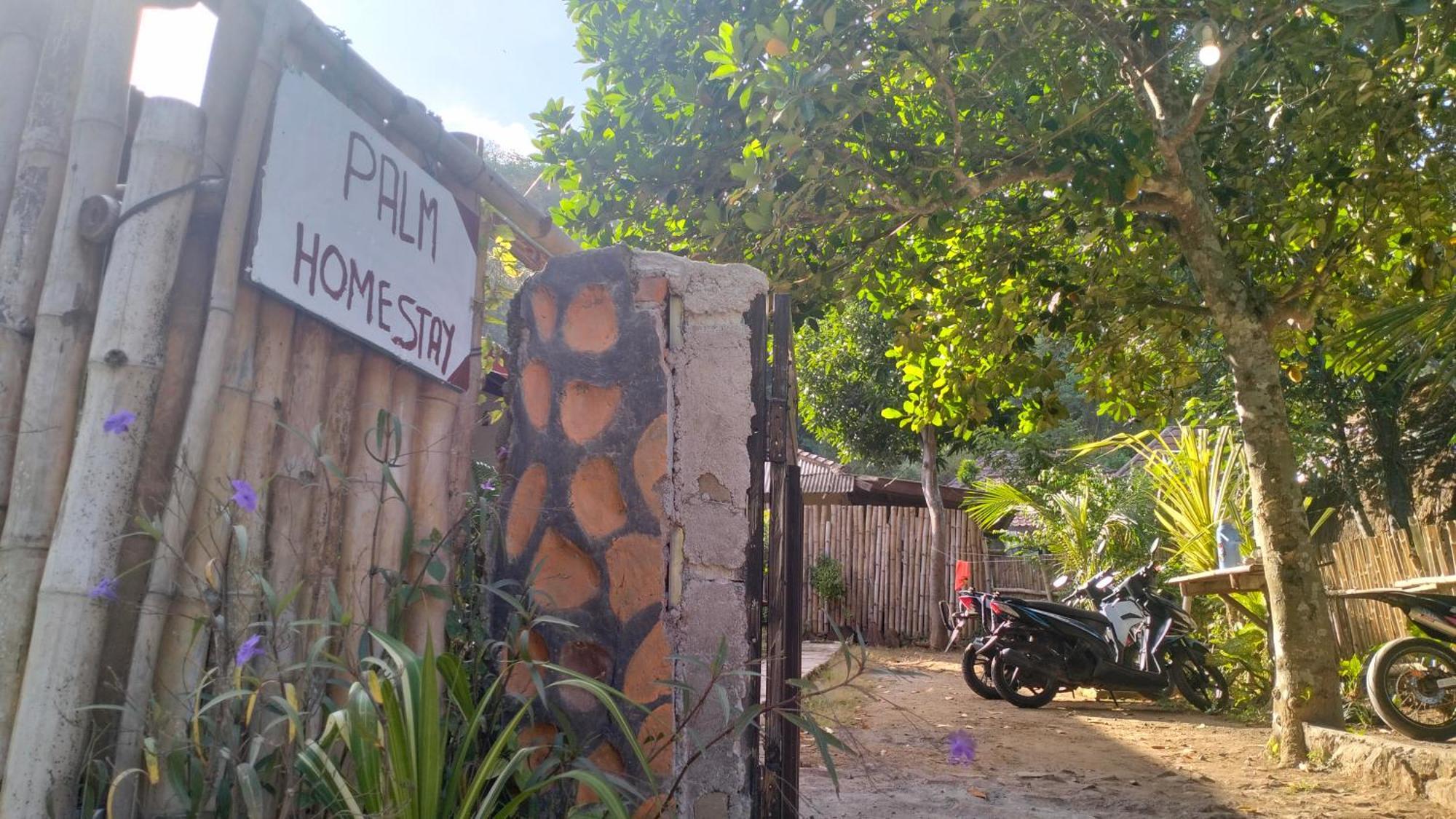 Palm Homestay Kuta Kuta  Exteriér fotografie